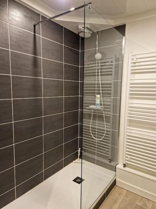 Le Refuge Blesois Avec Parking Prive - Blesois Refuge With Private Parking Apartment Blois Ngoại thất bức ảnh