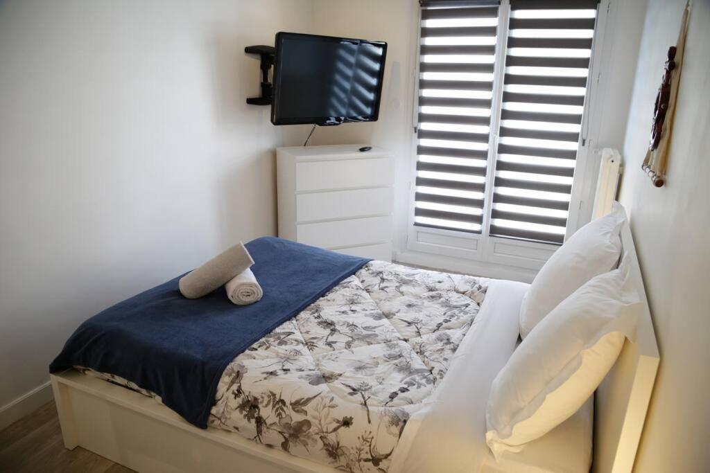 Le Refuge Blesois Avec Parking Prive - Blesois Refuge With Private Parking Apartment Blois Ngoại thất bức ảnh