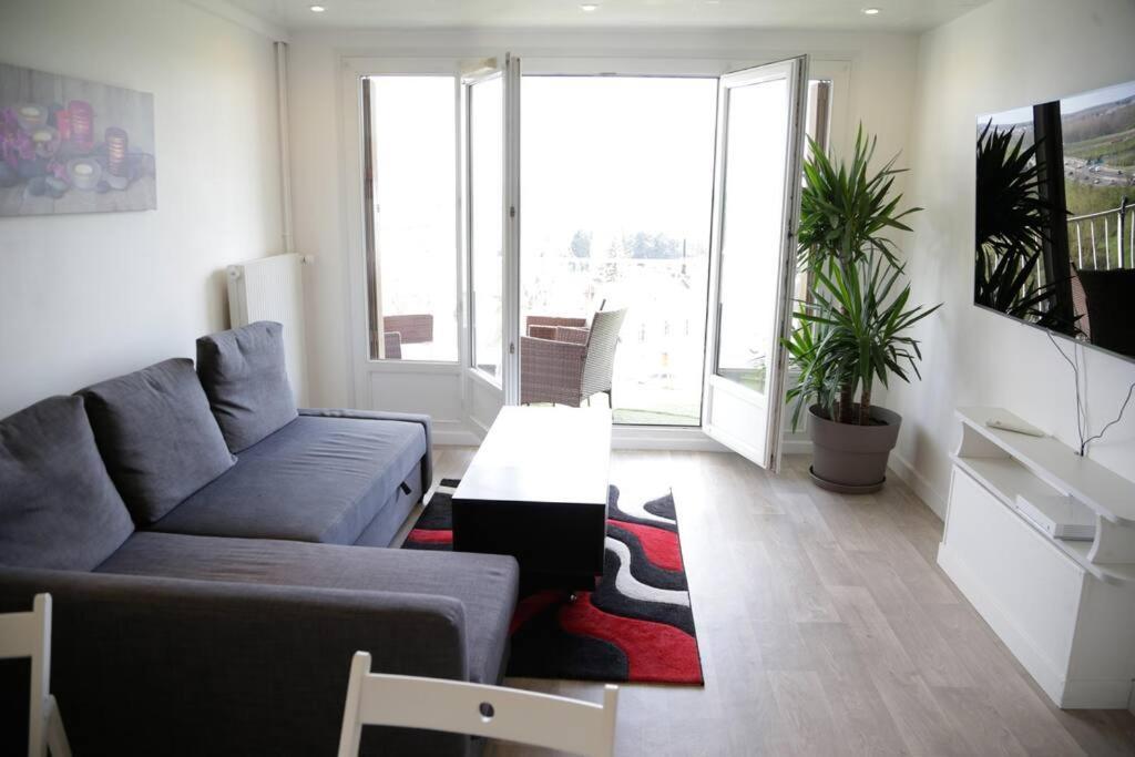 Le Refuge Blesois Avec Parking Prive - Blesois Refuge With Private Parking Apartment Blois Ngoại thất bức ảnh