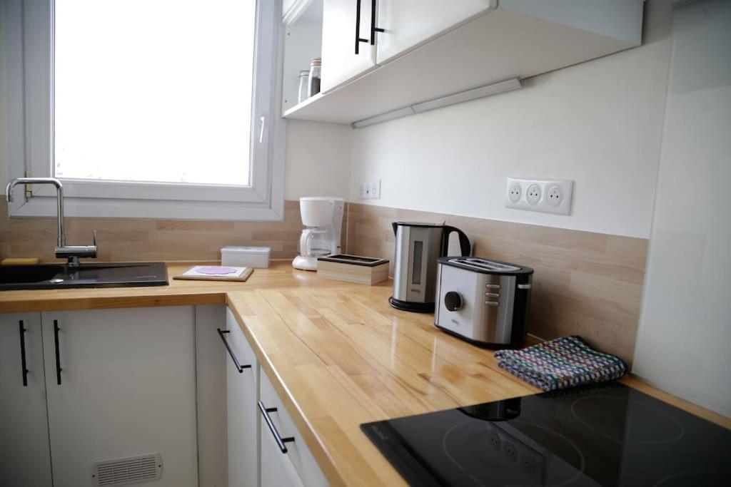 Le Refuge Blesois Avec Parking Prive - Blesois Refuge With Private Parking Apartment Blois Ngoại thất bức ảnh